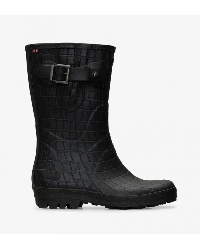 Bernumode | Viking: Hedda Croco gumijas zābaki 24,75 € Hedda Croco ir daudzpusīgi un ļoti stilīgi gumijas zābaki lietainām pastaigām pa pilsētu. Zābaki ir roku darbs no dabīgā kaučuka maisījuma, kas nodrošina lielāku elastību un atvieglo jūsu soli. Tam ir gaumīgs rāpuļu raksta pārklājums, kas uzlabo izskatu, kā arī regulēšanas siksna ar sprādzi, kas piešķir eleganci. Sievišķajai pēdējai ir daudz šaurāka piegulšana labākam atbalstam. Iekšpusē var atrast ātri žūstošu poliestera oderi, un izņemamai EVA iekšzolei ir ergonomisks dizains, kas nodrošina labu arkas atbalstu un lielāku komfortu. Zolei ir jauns izciļņa raksts, kas lieliski satver jebkuru mitru virsmu. Kad sāk līt lietus, Hedda Croco ir optimistiski zābaki, kas saglabās sausu izskatu, kas nekad nenovecos. Šis produkts nesatur PVC un ir vegāns.
Izmēru tabula



Size
Size mm


36
232 mm


37
238 mm


38
245 mm


39
251 mm


40
258 mm


41
264 mm


