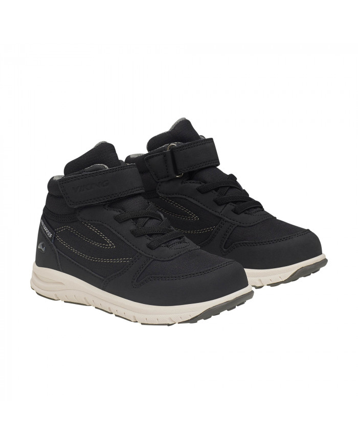 Bernumode | VIKING: HOVET MID WP-Waterproof Light Kids Shoes €39.67 With kindergarten start finally here, you want your preschooler to have the footwear that meets their active needs, while looking good. Hovet Mid WP is our stylish urban response, that offers children an incredibly light, comfortable and waterproof shoe with solid ankle support. Parents will also appreciate that in addition to its photo-ready appearance, the shoe is machine washable. Mud puddles happen, after all.
•Fitting: Slim; •Sole/Midsole:Rubber/EVA; •Upper:Textile / Synthetic;  •Technic:Velcro; •Lining: Water Proof Lining; •Innersole material: EVA; •Insole fixing:Detachable; •Cushioning Midsole (EVA); •Machine Washable 30°C;  •Lightweight; •Machine Washable 30°C;  • Climate control insole Additional toe reinforcement;  • Ergonomic fit for growing feet
Size table



Size
Size mm


20
122 mm


21
128 mm


22
135 mm


23
142 mm


24
149 mm


25
156 mm


26
163 mm


27
170 mm


28
177 mm


29
184 mm


30
191 mm


31
199 mm


32
207 mm


33
214 mm


34
221 mm


35
228 mm


